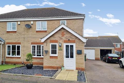 3 bedroom semi-detached house for sale, Bradwell