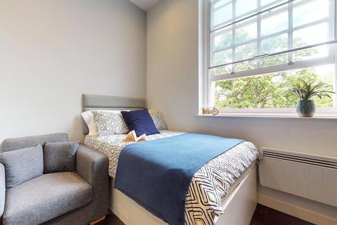 Studio to rent, Apt 40, Park Square Residence, 21 Park Square South LS1