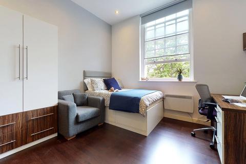 Studio to rent, Apt 40, Park Square Residence, 21 Park Square South LS1