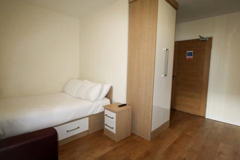 Apartment to rent, Lofthouse Place, Leeds, LS2 #231774