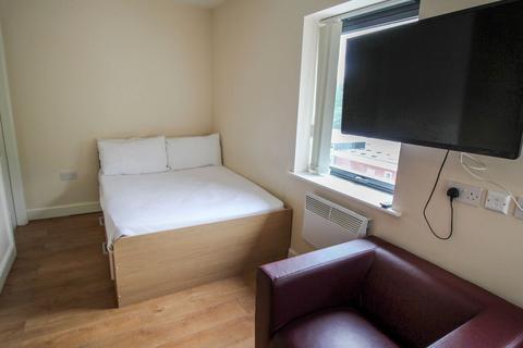 Apartment to rent, Lofthouse Place, Leeds, LS2 #332413