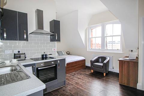 Studio to rent, Apt 15, Fairbairn Residence, 12 Clarendon Road LS2