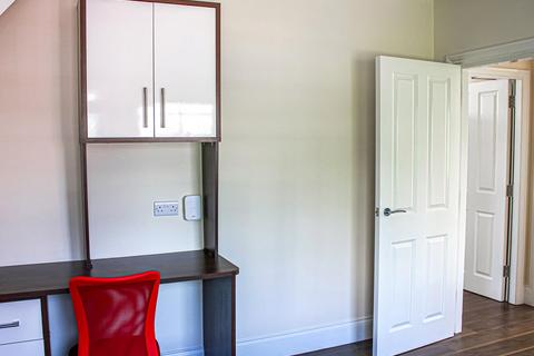 1 bedroom apartment to rent, Fairbairn Residence #743006