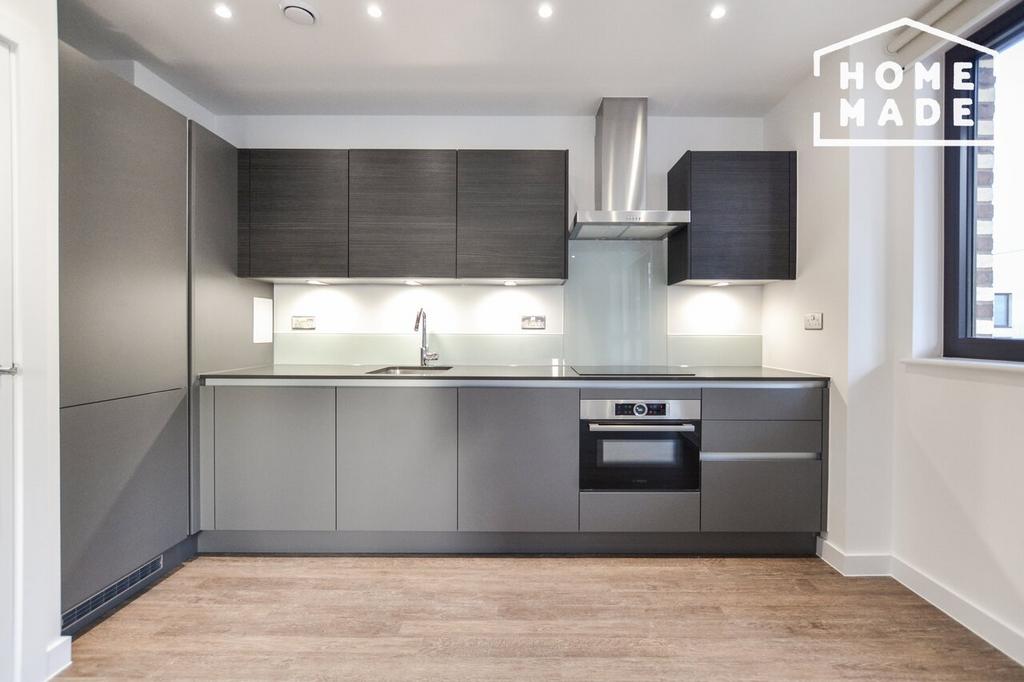 DSC 066316329576421633030783-min 3.jpg