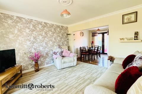 11 Dowson Square, Murton, Seaham, SR7 9SR