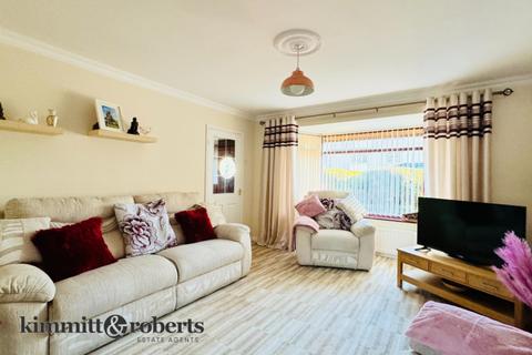 11 Dowson Square, Murton, Seaham, SR7 9SR