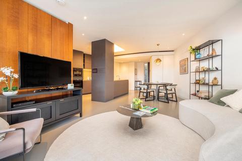 2 bedroom flat for sale, Lewis Cubitt Square, London, N1C