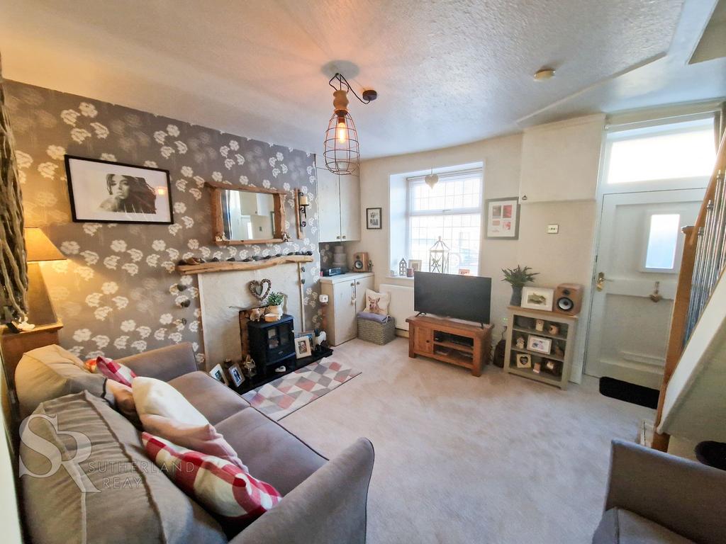 Hayfield Road, Birch Vale, SK22 2 bed terraced house for sale £220,000