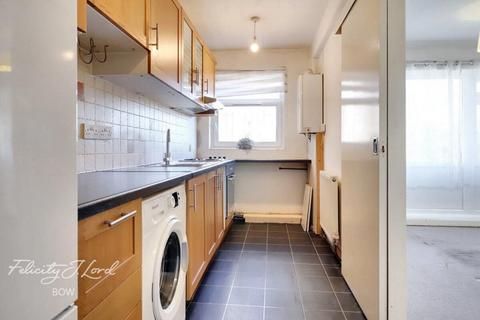 1 bedroom flat to rent, Addington Road, London