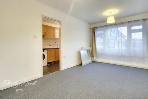 1 bedroom flat to rent, Addington Road, London