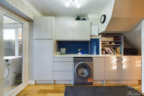undefined, Deerfield Close, Buckingham