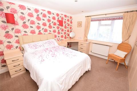 2 Mill Grange, Burnham-on-crouch, CM0 8PD