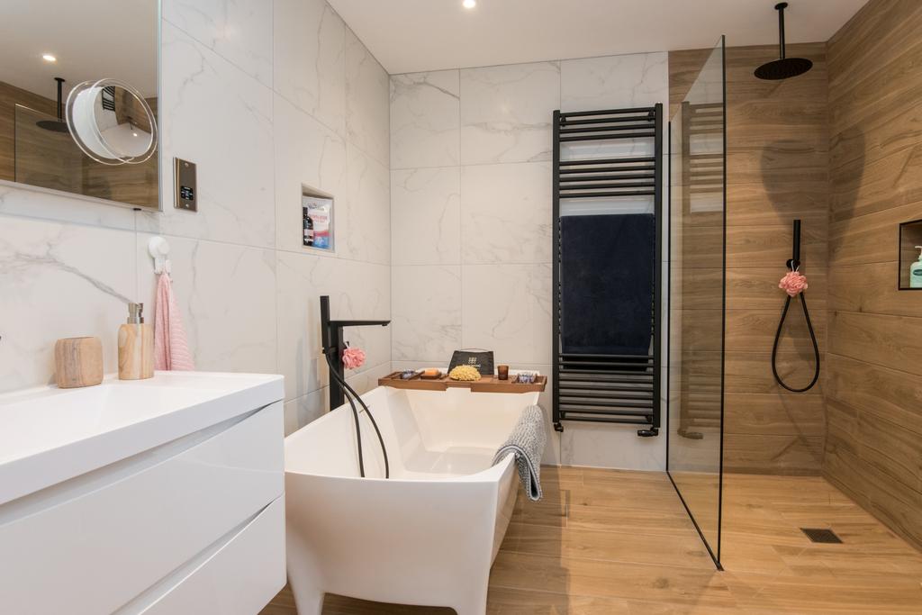 Ensuite