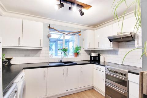 Hedgerows Battlefields Road, Wrotham, Sevenoaks, TN15 7BY