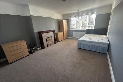 1 bedroom in a house share to rent, Bromley Common, Bromley, BR2