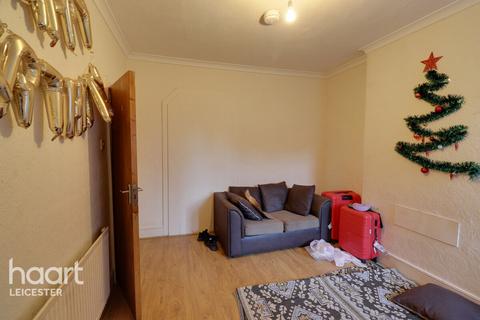 5 bedroom terraced house for sale, Wilberforce Road, Leicester