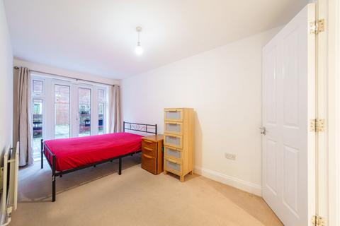 undefined, Cheapside, Reading, Berkshire