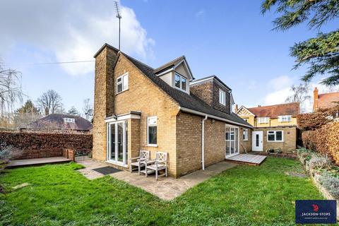 3 bedroom bungalow for sale, Greenway, Weston Favell, Northampton, NN3