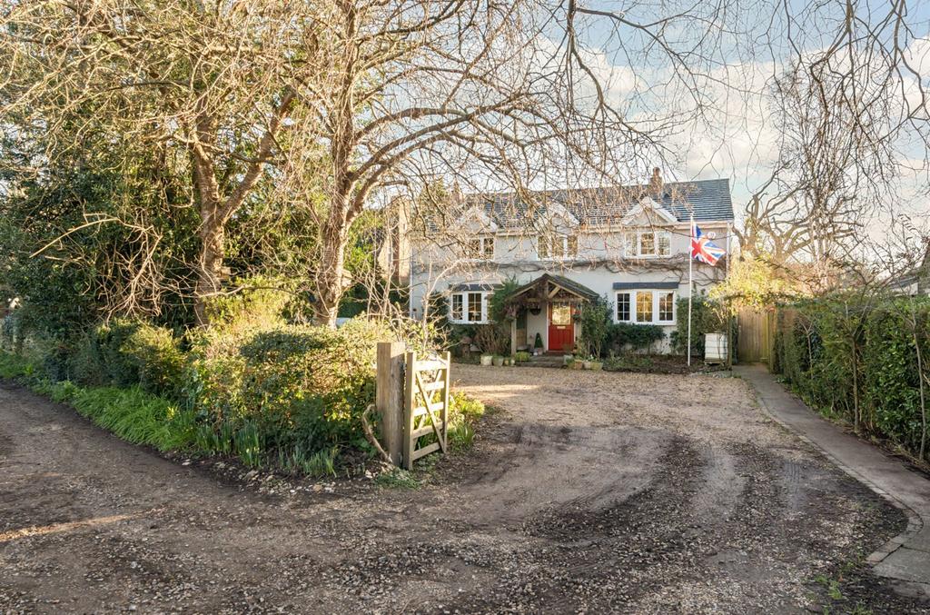 Duffield Lane, Emsworth, PO10 4 bed detached house for sale £1,150,000