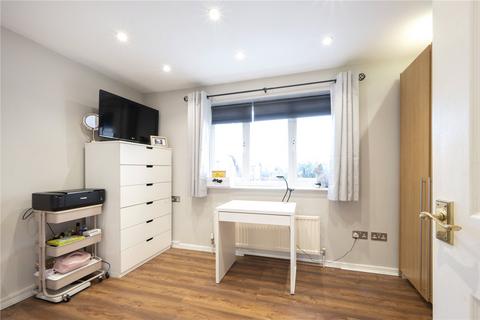 91 Bishop Fox Way, West Molesey, KT8 2AT