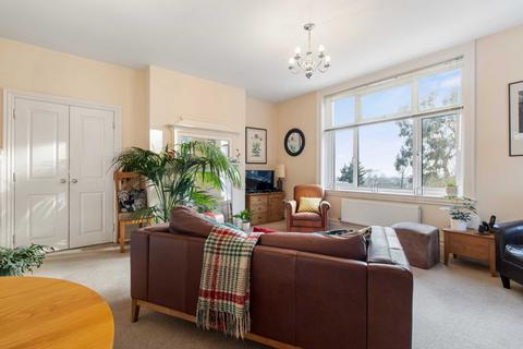 2 bedroom apartment for sale, Holly View Drive, Malvern