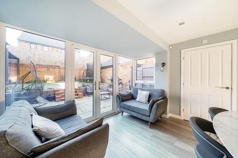 11 Balata Way, Basingstoke, RG24 9YP