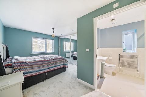 11 Balata Way, Basingstoke, RG24 9YP