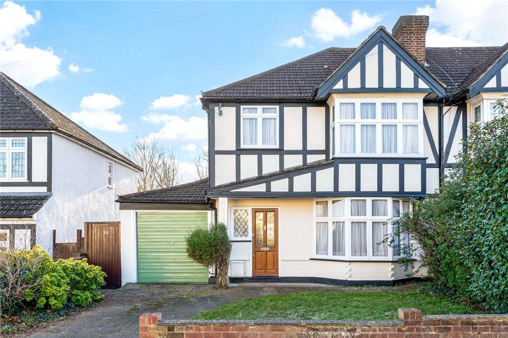 Rochester Avenue, Bromley, BR1 3 bed semidetached house for sale £