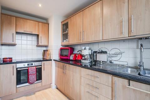 undefined, Colney Hatch Lane, Muswell Hill, N10