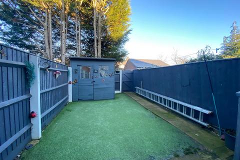 3 bedroom townhouse for sale, Ursuline Way, Crewe