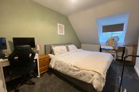 3 bedroom townhouse for sale, Ursuline Way, Crewe