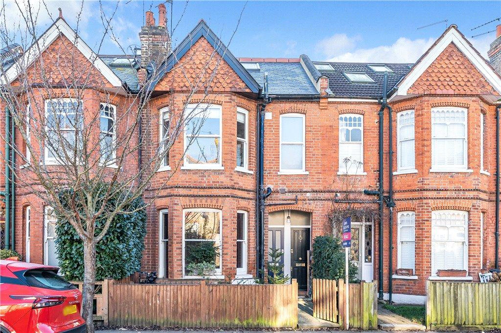 Murray Road, Northfields, London 2 bed apartment for sale £485,000
