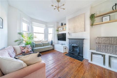 13b Murray Road, London, W5 4XR