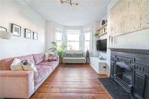 13b Murray Road, London, W5 4XR