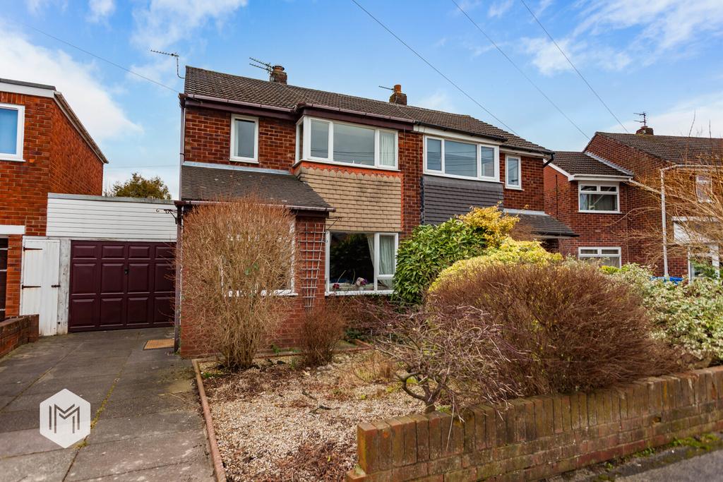 Severn Road, Culcheth, Warrington, Cheshire, WA3 5EB 3 bed semi