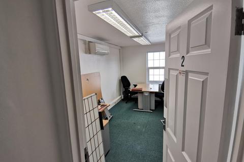 Serviced office to rent, Wickford