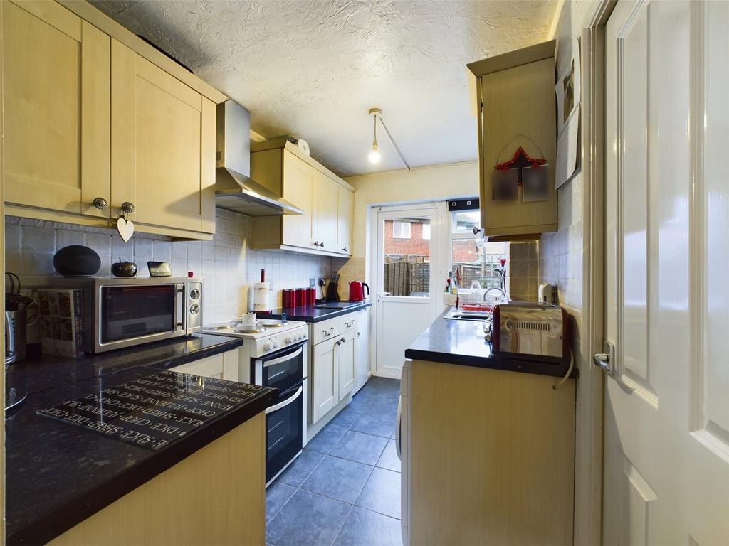 Maple Close, Hardwicke, Gloucester, Gloucestershire, GL2 1 bed