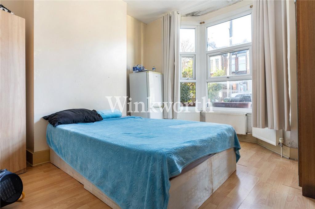 Hanover Road, London, N15 3 bed terraced house for sale £650,000