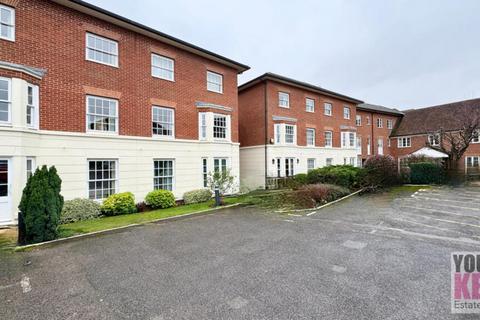 1 bedroom flat for sale, Barton Mill Court, Station Road West, Canterbury, Kent CT2 7JZ