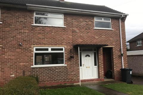 2 bedroom end of terrace house to rent, Barret Road, Doncaster DN4