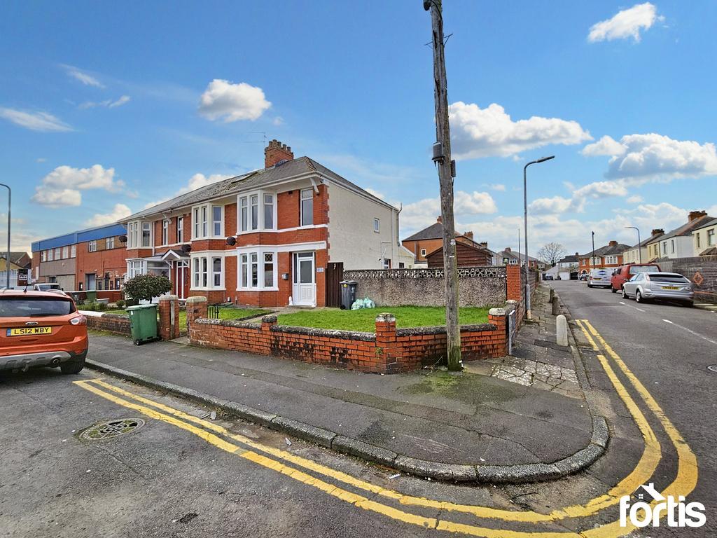 Norbury Road, Fairwater, Cardiff 3 bed house for sale £325,000
