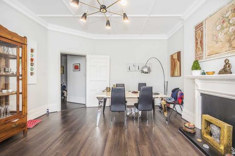 3 bedroom apartment to rent, Old Brompton Road, South Kensington, SW7