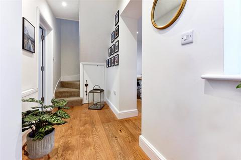 56 Bognor Road, Chichester, PO19 7TG