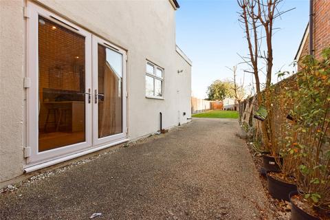 56 Bognor Road, Chichester, PO19 7TG