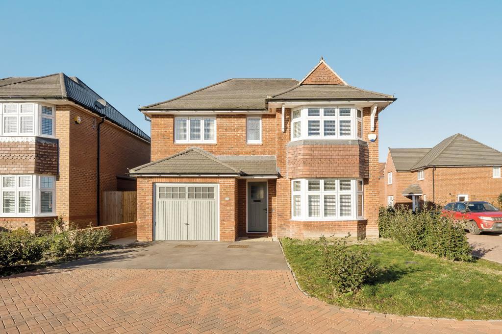Milton Heights, Oxfordshire, OX13 3 bed detached house for sale £500,000