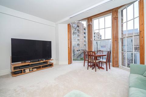 2 bedroom apartment for sale - High Street, London, N8