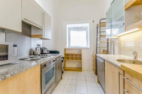2 bedroom flat to rent, Franklin Building, Canary Wharf, London, E14