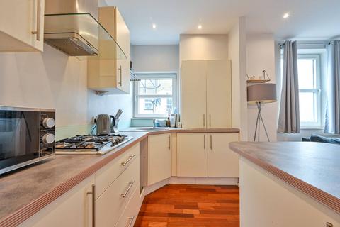 1 bedroom flat for sale, Cranes Park, Surbiton, KT5