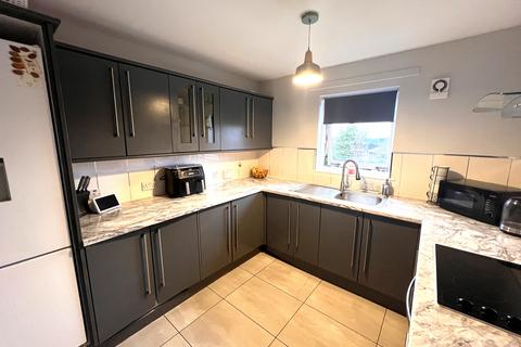 92 Strathaven Road, Hamilton, ML3 7RE