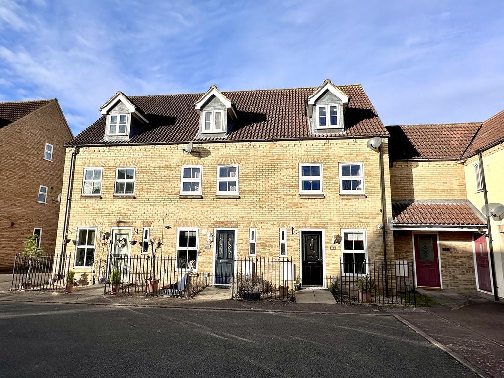 Columbine Road, Ely, Cambridgeshire 3 bed terraced house for sale £
